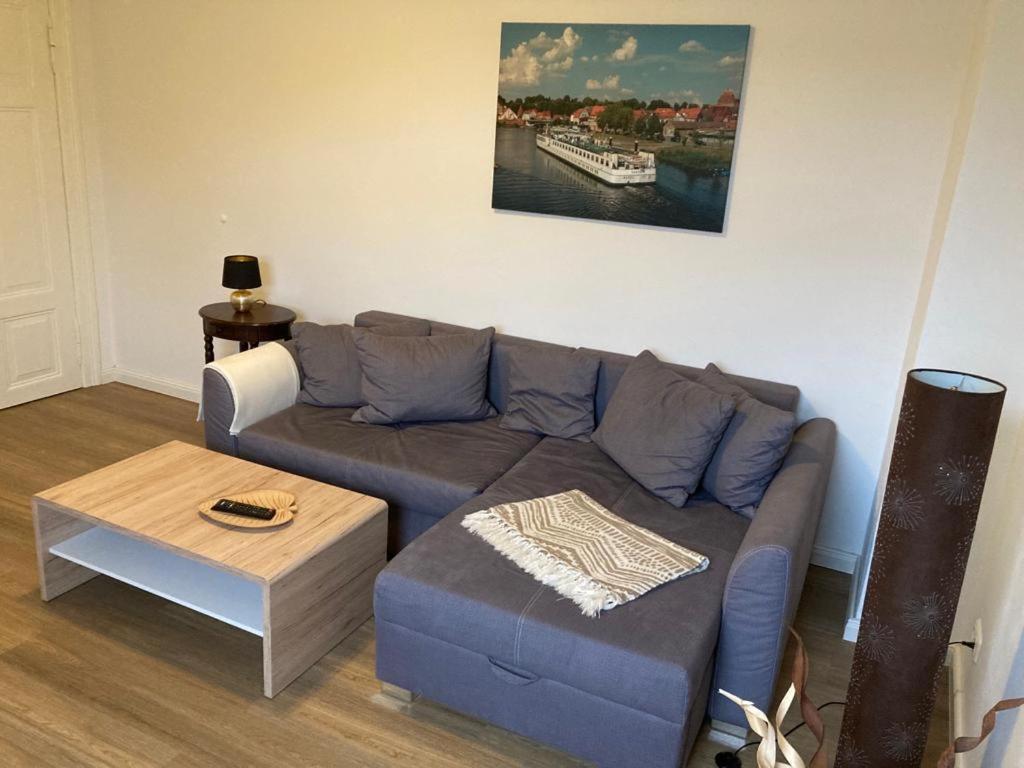 Das Bilderbuchcafe - Ferien - Apartment No 3 - Markt 7 Havelberg Extérieur photo