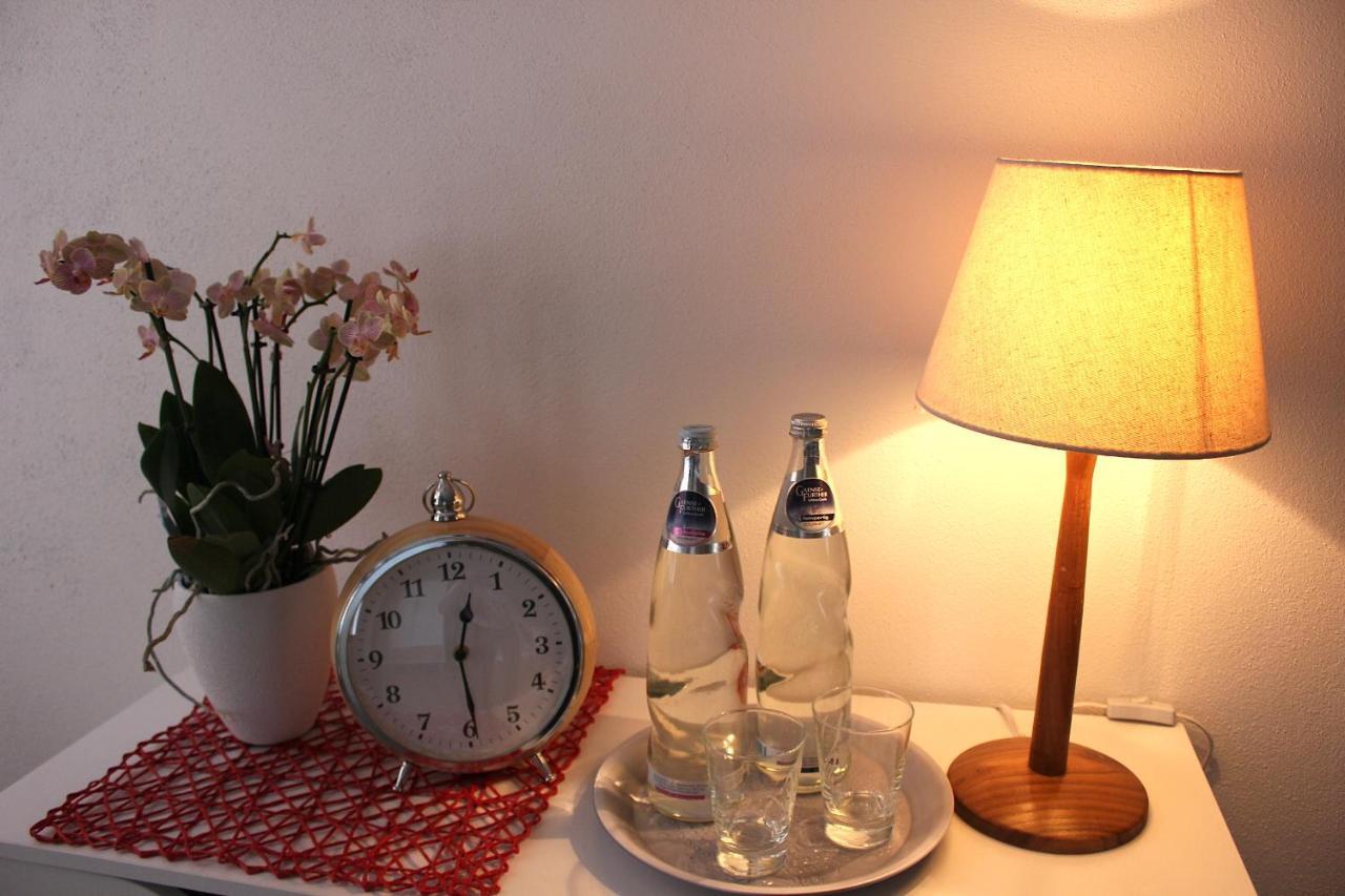 Das Bilderbuchcafe - Ferien - Apartment No 3 - Markt 7 Havelberg Extérieur photo